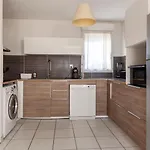 شقة Le Bleu Camargue - T3 En Duplex Classe 3 Etoiles - Clim - Arrivee Autonome - Piscine Privative A La - Parking Gratuit - Wifi Fibre - Animaux Acceptes - Ideale Famille Couple Teletravail لو غراو دو روا