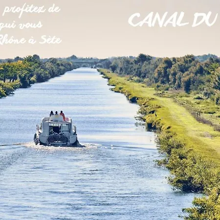 Le Bleu Camargue - T3 En Duplex Classe 3 Etoiles - Clim - Arrivee Autonome - Piscine Privative A La - Parking Gratuit - Wifi Fibre - Animaux Acceptes - Ideale Famille Couple Teletravail דירה לה-גרו-דו-רואה