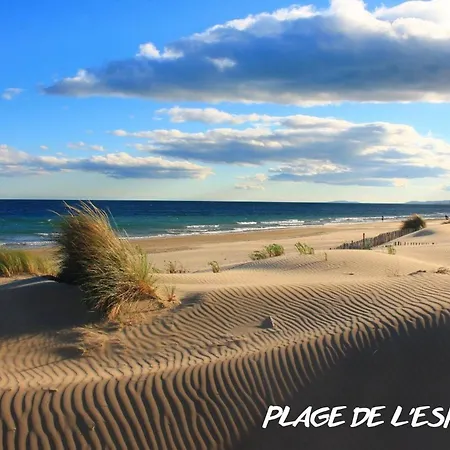 公寓 Le Bleu Camargue - T3 En Duplex Classe 3 Etoiles - Clim - Arrivee Autonome - Piscine Privative A La - Parking Gratuit - Wifi Fibre - Animaux Acceptes - Ideale Famille Couple Teletravail *