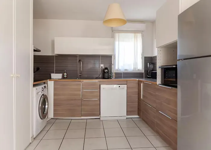 Διαμέρισμα Le Bleu Camargue - T3 En Duplex Classe 3 Etoiles - Clim - Arrivee Autonome - Piscine Privative A La - Parking Gratuit - Wifi Fibre - Animaux Acceptes - Ideale Famille Couple Teletravail Le Grau-du-Roi